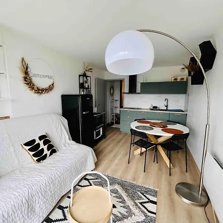 Chaleureux Avec Vue Matemale Apartmán
